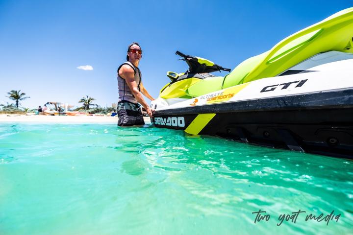 a person in a pool of water