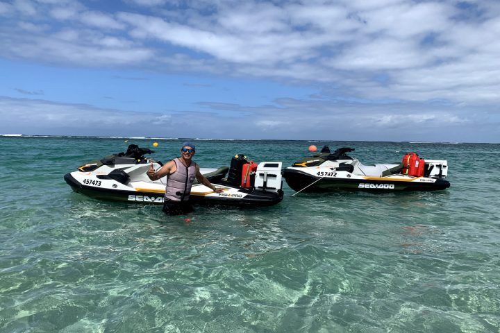 a small boat in a body of water